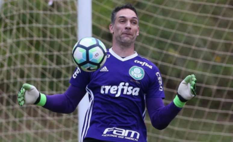 Fernando Prass em treino do Palmeiras