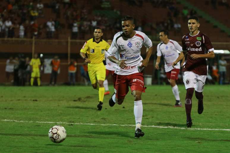 Derrota para o Desportivo Brasil (SP), nesse domingo, tirou as chances de a Portuguesa avançar na disputa do Campeonato Brasileiro da Série D