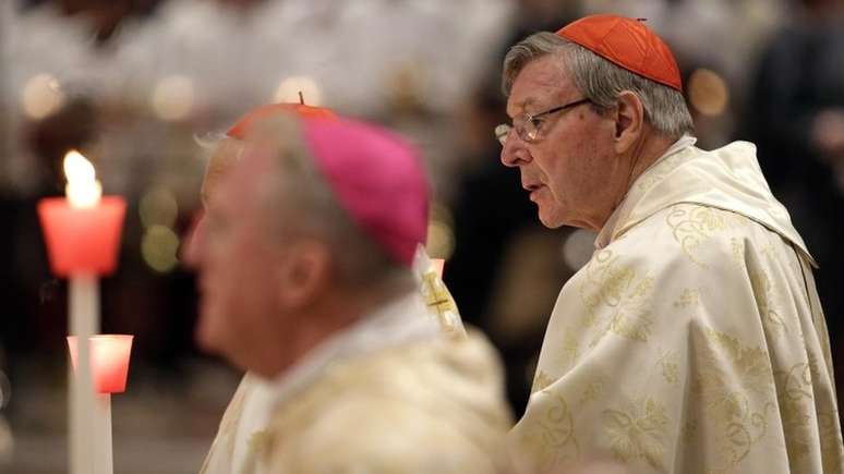 Cardeal Pell na cerimônia de Páscoa do Vaticano