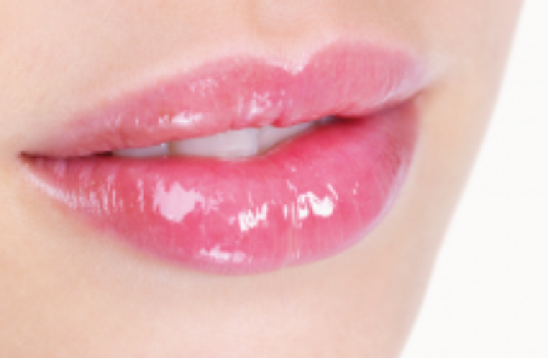 Abuse de las vitaminas A y E, ellas son las dos de las principales responsables de la salud de tus labios.
