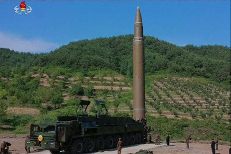 Lançamento de míssil de longo alcance da Coreia do Norte