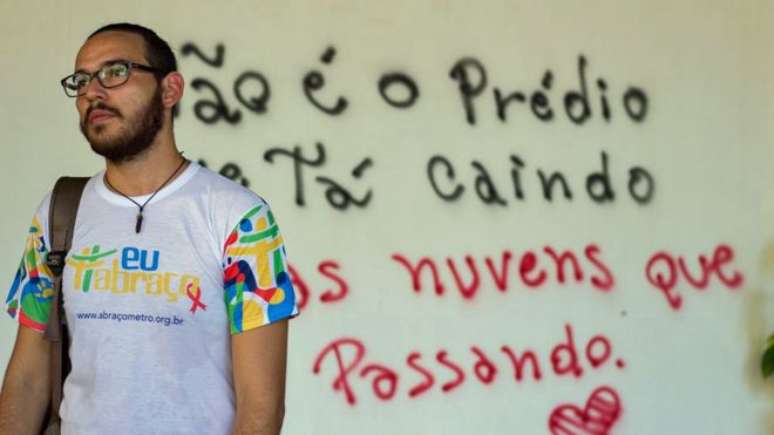 Lucas Patrick Machado convive com o HIV há três anos e desistiu de denunciar transmissão intencional por dificuldade de apuração 