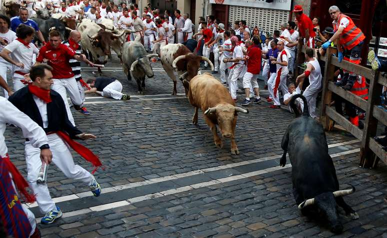 Depoimento: Lógica não explica a experiência de correr de touros em  Pamplona - Notícias - Internacional