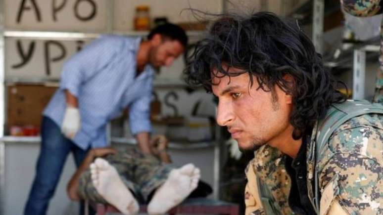 Combatente em Raqqa