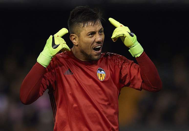 O goleiro Diego Alves