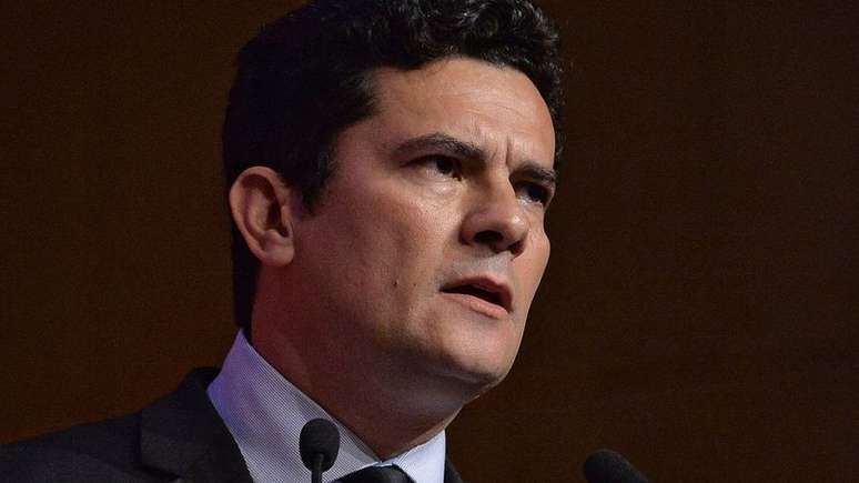 Decisão do juiz federal Sérgio Moro condenou Lula a nove anos e meio de prisão 