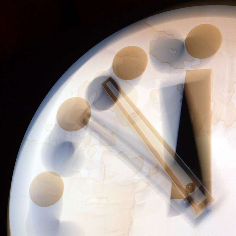 Rel&oacute;gio do Apocalipse