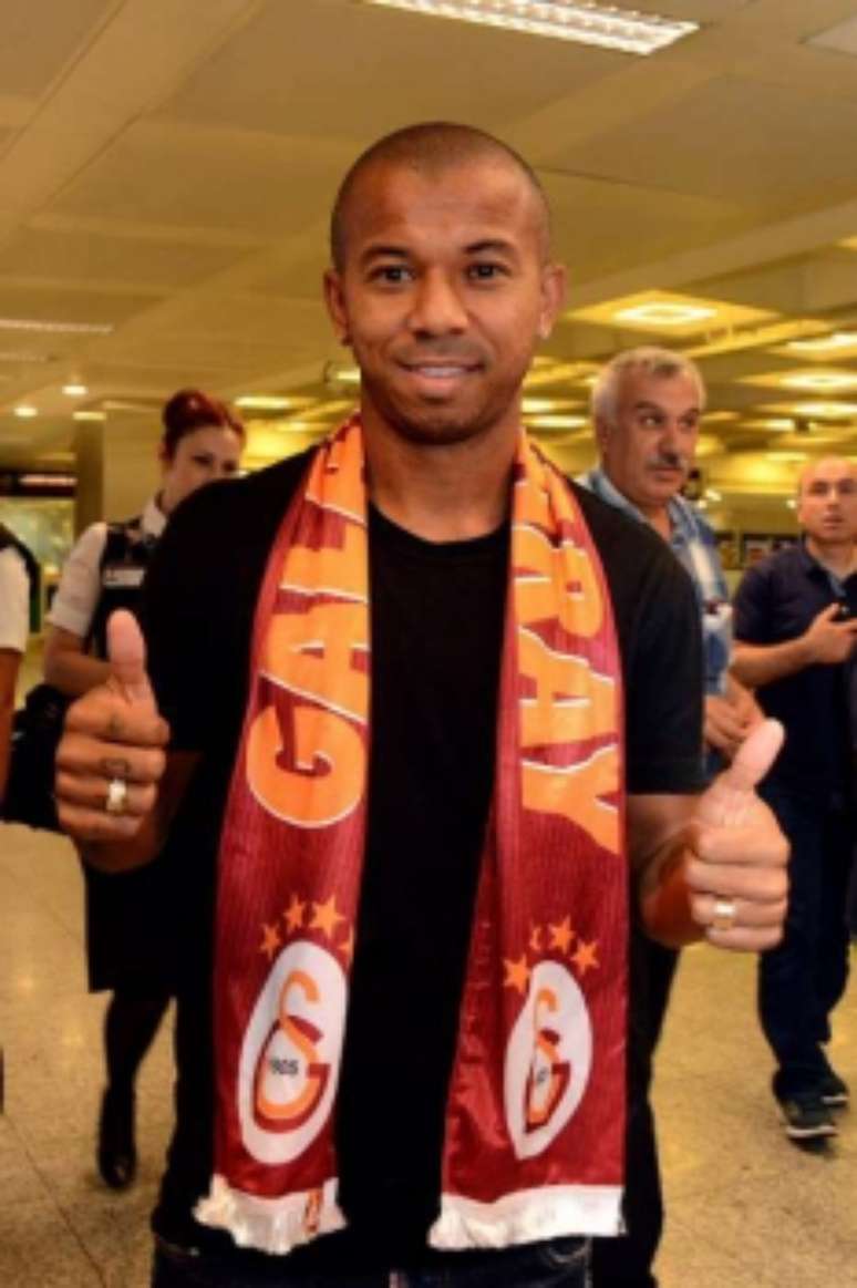 Galatasaray irá pagar cerca de 4,5 milhões de euros pela contratação de Mariano (Foto:Divulgação)