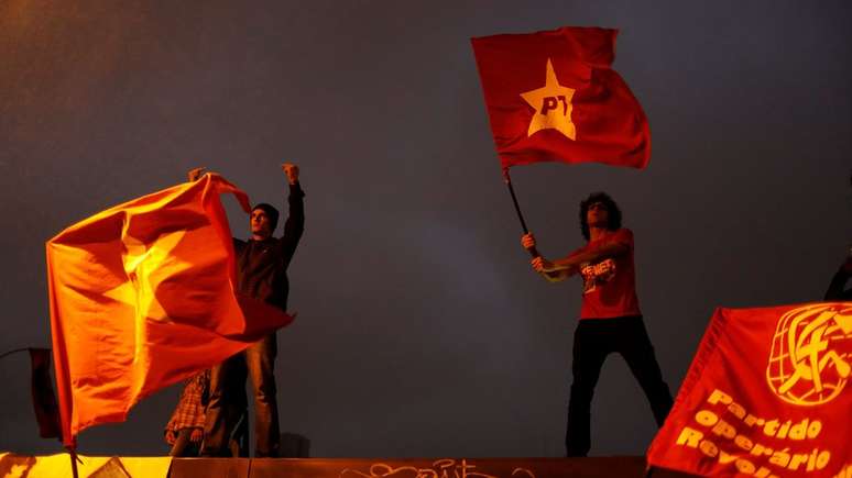 Militantes do PT em manifestação em São Paulo no dia 28 de abril de 2017