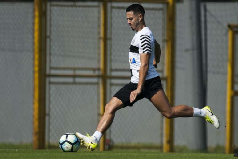 Jean Mota estendeu vínculo com o Peixe até 2022 (Foto: Ivan Storti)