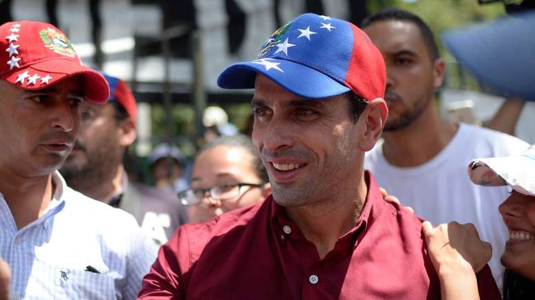 Líder da oposição Henrique Capriles exigiu ao governo que cancele a Assembleia Constituinte 