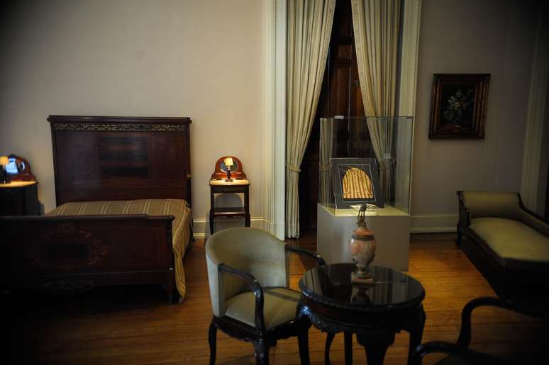 Quarto presidencial usado por Getúlio Vargas, aberto a visitação pública no Museu da República no Palácio do Catete