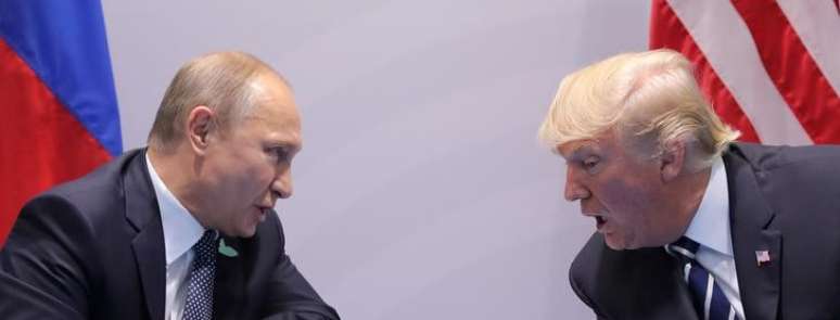 Presidentes da Rússia, Vladimir Putin, e dos Estados Unidos, Donald Trump, se reúnem em Hamburgo
07/07/2017 REUTERS/Carlos Barria