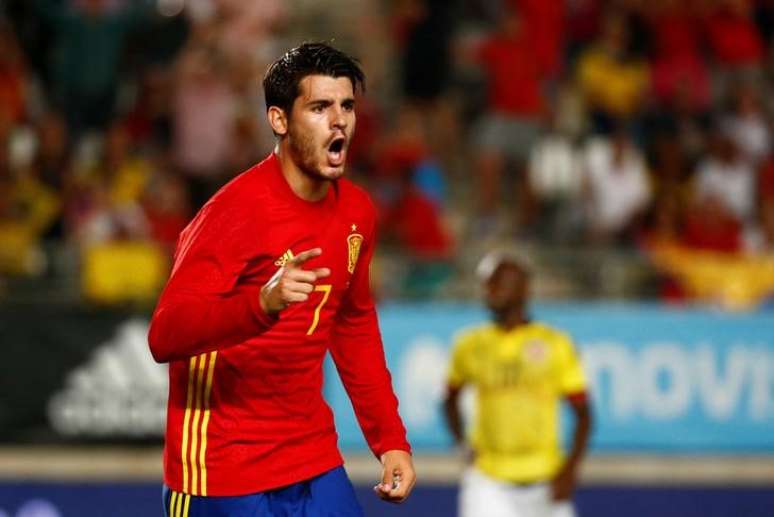 Alvaro Morata comemora gol marcada pela sele&ccedil;&atilde;o espanhola em amistoso contra a Col&ocirc;mbia em Murcia
07/06/2017 REUTERS/Francisco Bonilla