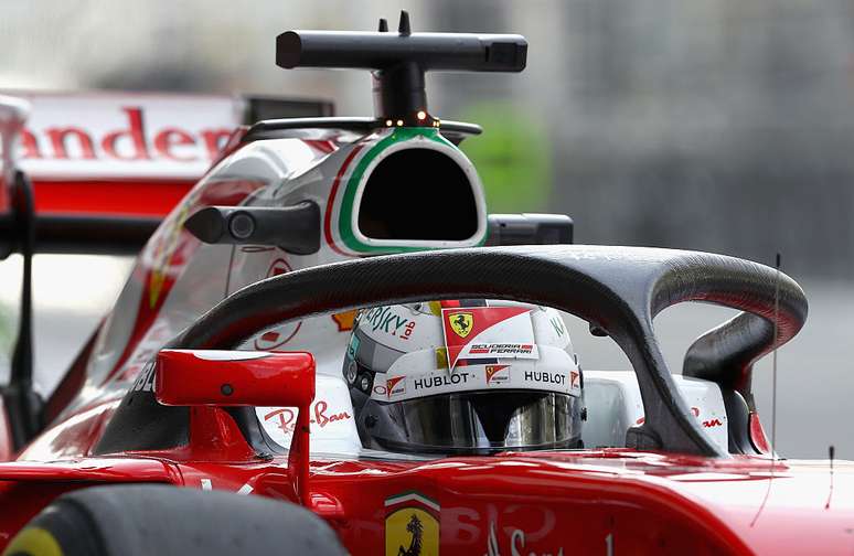 Halo na Ferrari de Vettel