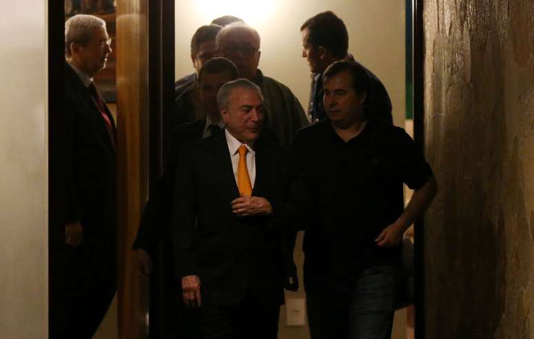 Michel Temer e Rodrigo Maia após jantar na noite de terça-feira