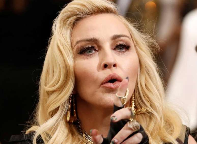 Madonna chega para evento no museu Metropolitan de Nova York
 1/5/2017    REUTERS/Lucas Jackson