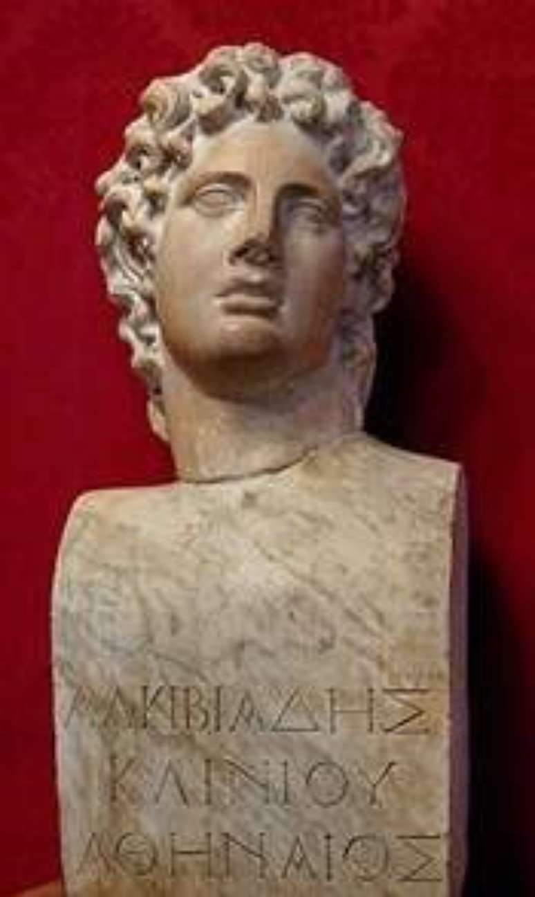 Alcibíades (450-404 aC)