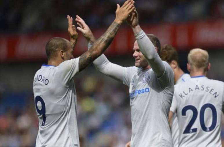 Sandro Ramírez deu a assistência para o gol de Rooney (Foto: Reprodução / Twitter)