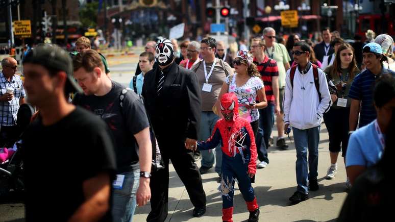 Fãs na fila da Comic-Con de San Diego