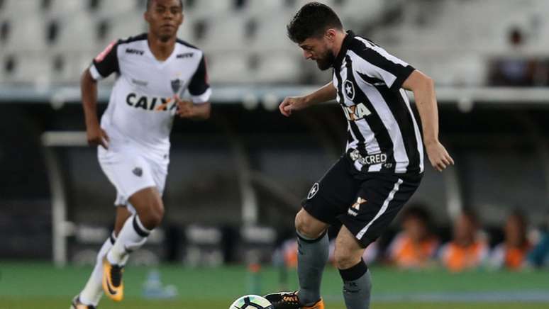 Botafogo e Atlético-MG empataram em 1 a 1 no último confronto no Nilton Santos (Foto:Vitor Silva/SSPress/Botafogo)