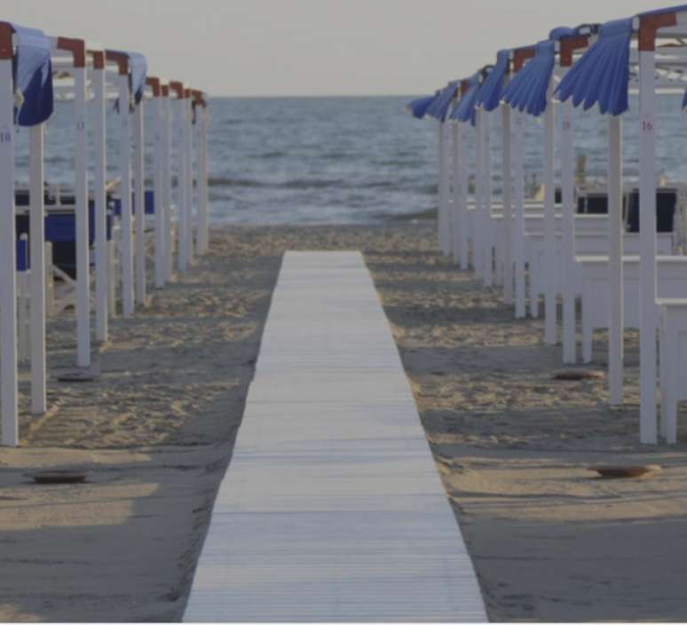 Hotel Augustus tem praia exclusiva em Forte dei Marmi na Itália