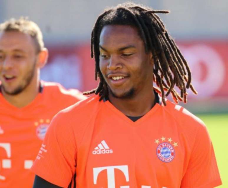 Sanches atuou em 25 partidas na temporada 2016/17, a primeira no Bayern (Foto: Reprodução / Twitter)