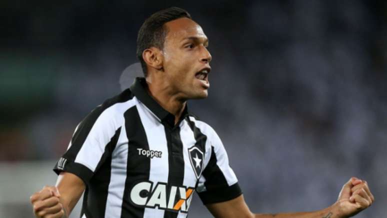 Gilson entrou pela esquerda e marcou o terceiro gol do Botafogo contra o Galo (Foto: Vitor Silva/SSPress/Botafogo)