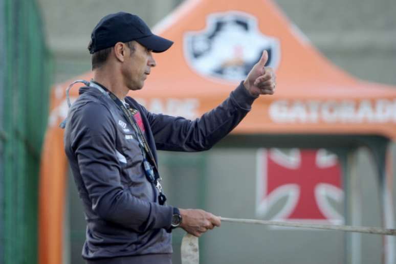 Milton Mendes deve manter a equipe que derrotou o Galo no último domingo (Foto: Paulo Fernandes/Vasco.com.br)