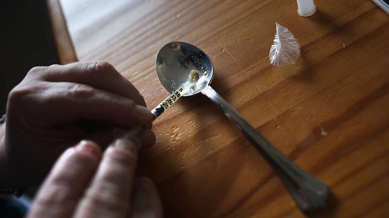 Overdose de opioides quadruplicou desde 1999, segundo a comissão 