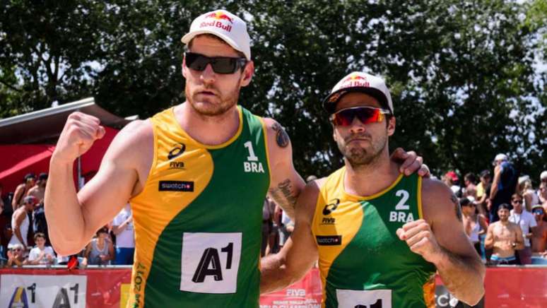 Campeões no Rio de Janeiro, Alison e Bruno Schmidt irão com outros parceiros para as Olimpíadas de Tóquio 