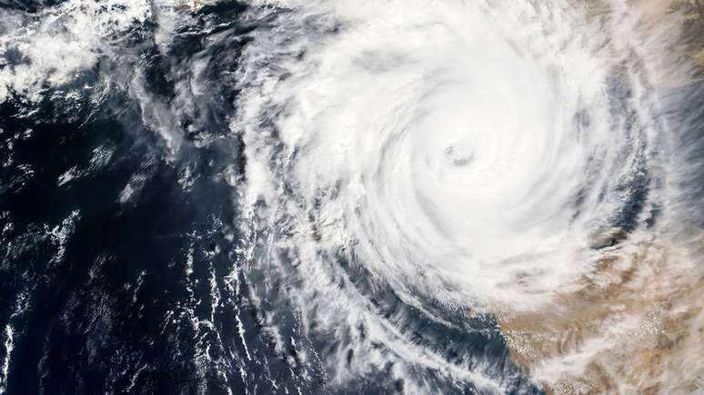 Imagem de formação de ciclone