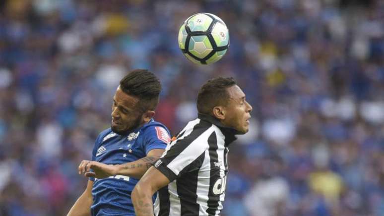 Cruzeiro empata com o Botafogo e perde chance de chegar ao G-6 (Foto: Washington Alves/Light Press/Cruzeiro)