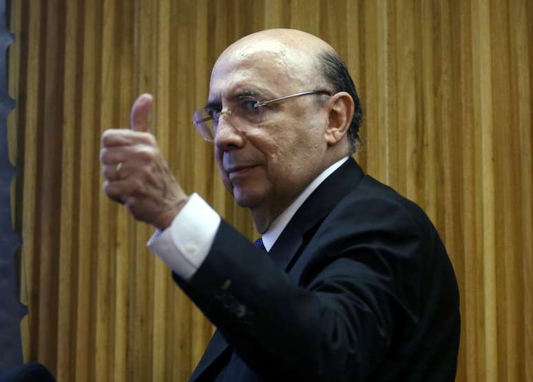 O ministro da Fazenda do Brasil, Henrique Meirelles, durante coletiva de imprensa no Rio de Janeiro
14/07/2017
REUTERS/Pilar Olivares