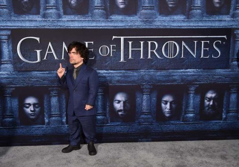 Ator Peter Dinklage durante pré-estreia da sexta temporada de "Game of Thrones" em Los Angeles
10/04/2016 REUTERS/Phil McCarten