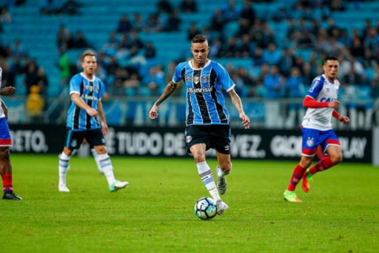 Luan está na mira de times do exterior, mas o Grêmio não vai facilitar a sua saída (Foto: Lucas Uebel/Grêmio)