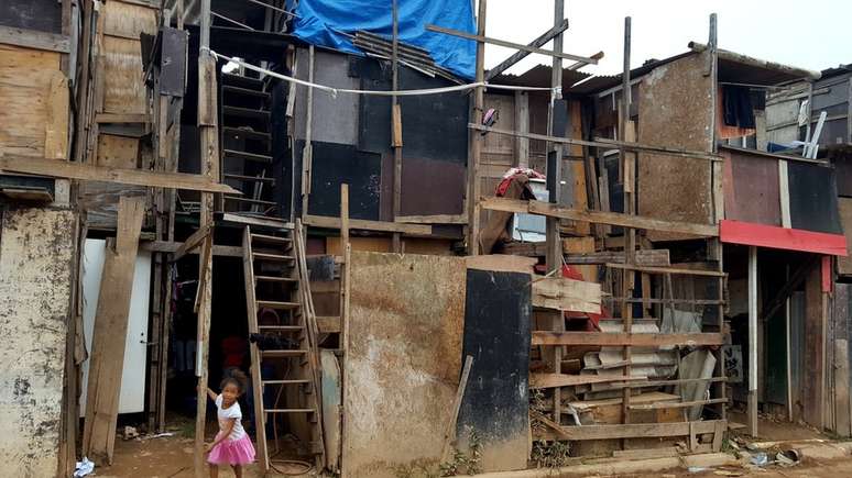 Família vive na área mais percária da favela de Paraisópolis, a segunda maior favela de São Paulo