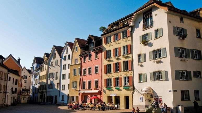 Centro hist&oacute;rico de cidade su&iacute;&ccedil;a