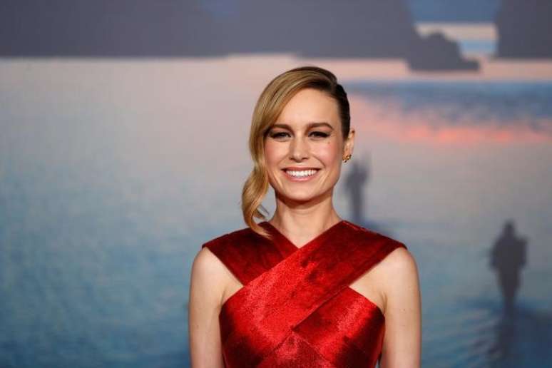 Brie Larson se impressiona com Carnaval em Salvador