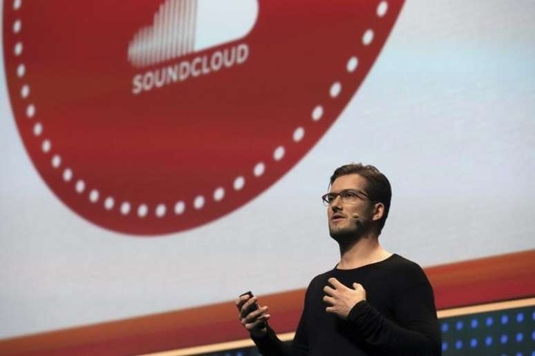 Fundador do SoundCloud, Alexander Ljung, durante conferência de tecnologia LeWeb na França
4/12/2012 REUTERS/Philippe Wojazer
