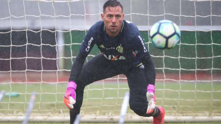 Goleiro falou sobre erros, Rueda e também sobre pênaltis (Gilvan de Souza / Flamengo)