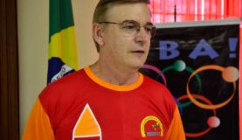 Professor João Canalle, coordenador da OBA