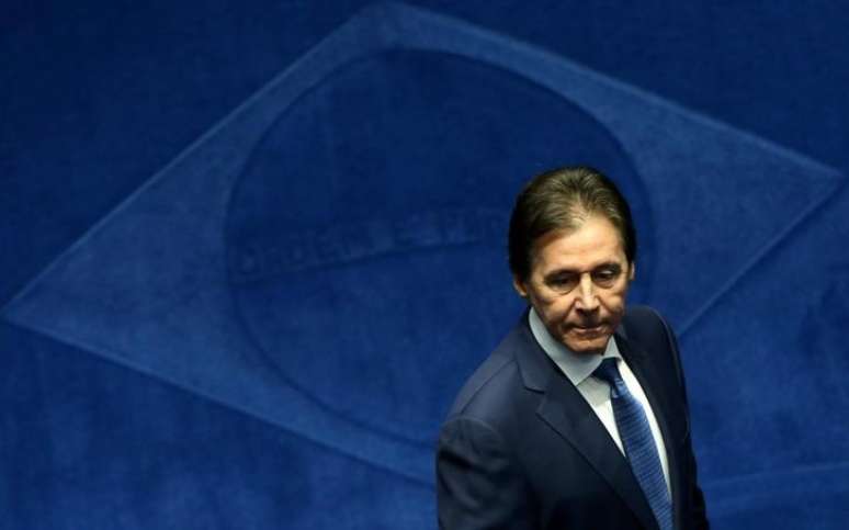 Presidente do Senado, Eunício Oliveira, participa de sessão do Senado em Brasília, Brasil
1/2/2017 REUTERS /Adriano Machado