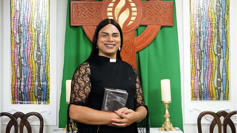 Até fim do ano, Alexya deve tornar-se primeira reverenda trans da ICM (Igreja Cristã Metropolitana) na América Latina