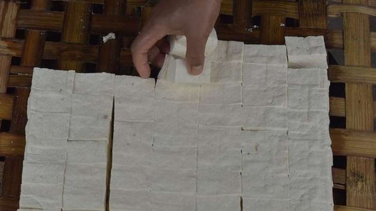 Tofu, esp&eacute;cie de queijo feito com batata e leite de soja