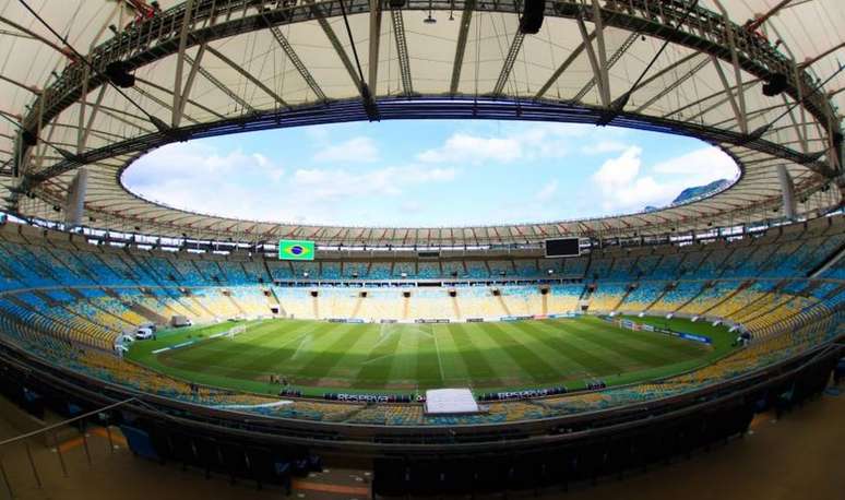 Crise entre a concessionária que administra o Maracanã e o governo do Estado emperrou tudo e dificulta a utilização do lendário estádio pelos times cariocas e também pela Seleção