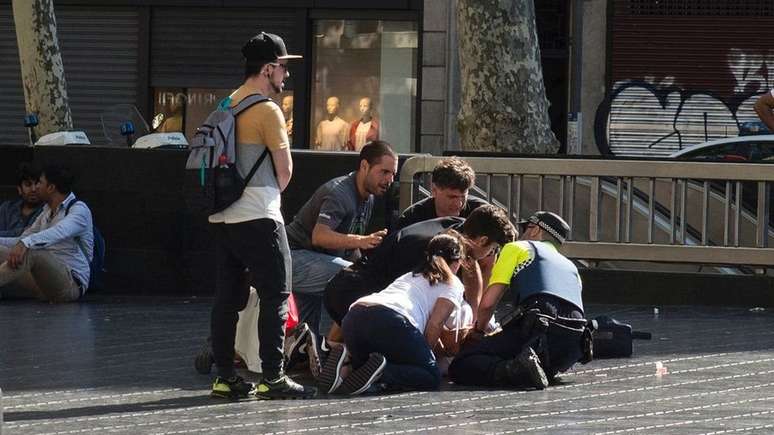 Ataque foi classificado como terrorista pelas autoridades de Barcelona - o Estado Islâmico assumiu a autoria 