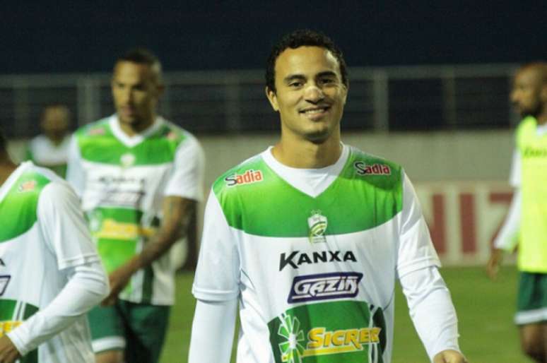 Alfredo passou pelo Paysandu no primeiro semestre e está de volta ao clube (Foto: Flickr Luverdense Esporte Clube)