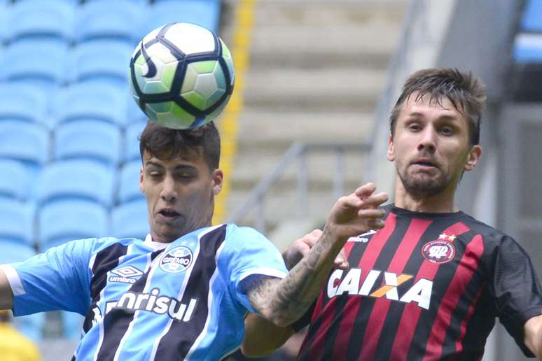 Grêmio empata com Atlético-PR