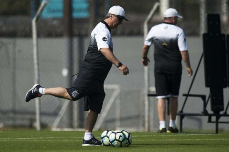 Técnico acredita que nos últimos três jogos o último passe influenciou no resultado do jogo Foto: Ivan Storti)